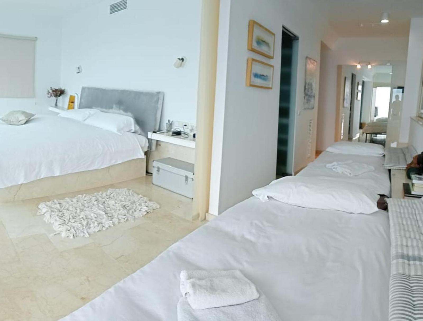 Exclusive Seafront Villa,Private Pool,Gym,Bbq 엘 토로 외부 사진